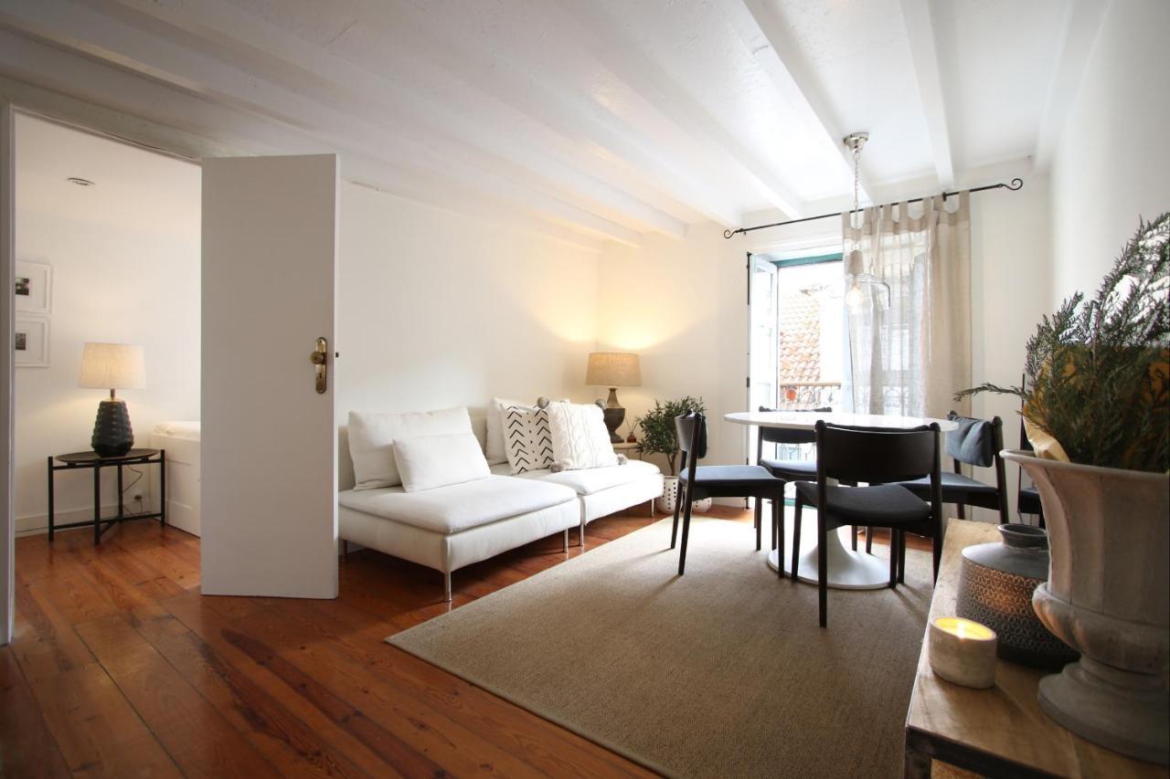 Apartament Chic Urban Retreat At Downtown With Balcony & Views Lizbona Zewnętrze zdjęcie