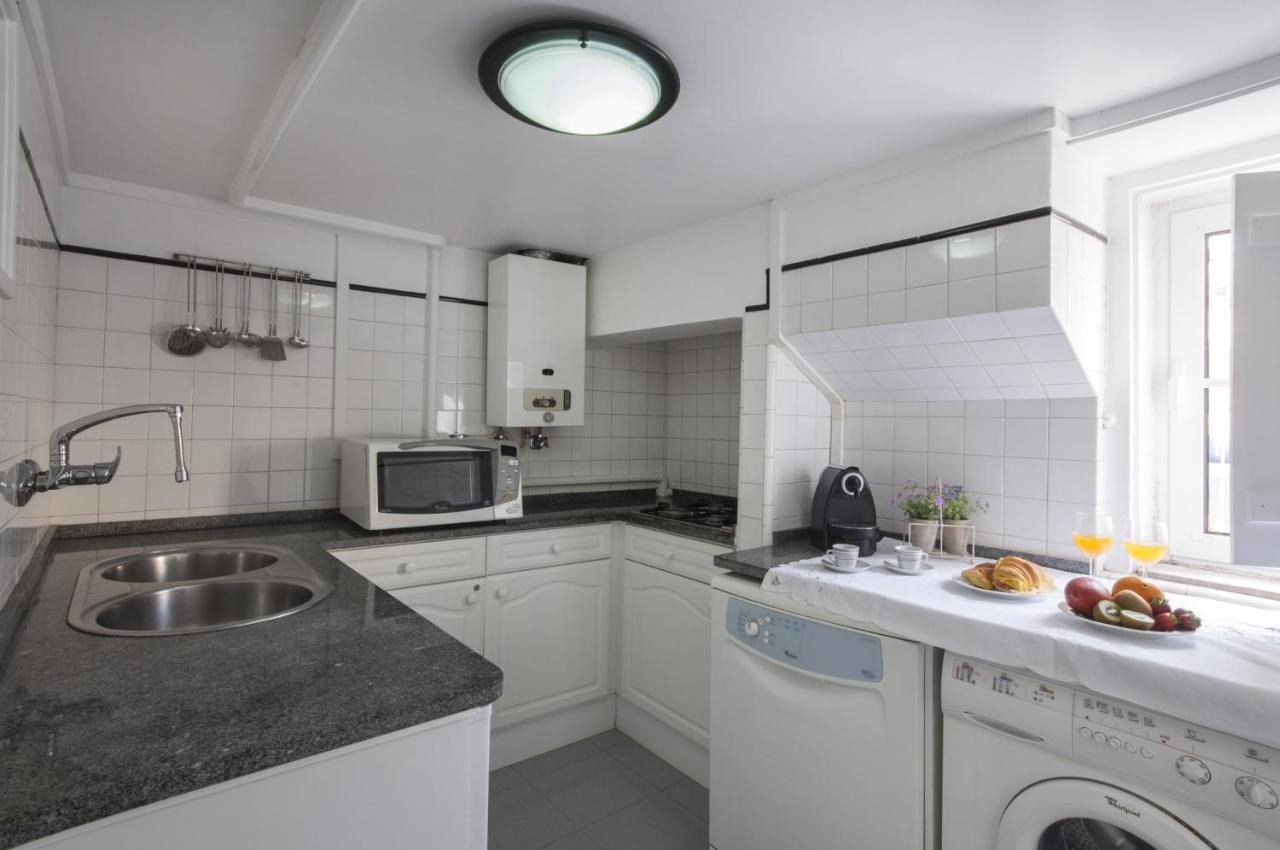 Apartament Chic Urban Retreat At Downtown With Balcony & Views Lizbona Zewnętrze zdjęcie